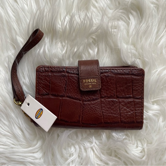 Fossil Handbags - NWT Fossil amanda wristlet in dark brown cowhide leather reptile snake/crocodile